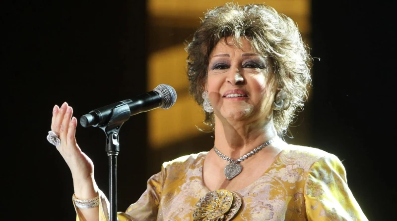 آخرها حرمت أحبك.. أغان أيقونية بأصوات الأجيال الجديدة كشفت الفنانة اللبنانية مايا دياب مساء أمس، أحدث أعمالها الغنائية وهي إعادة تقديم أغنية حرمت