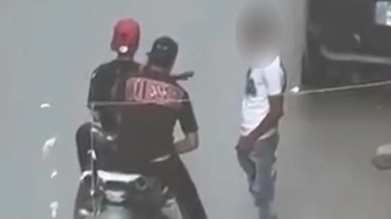 كشف ملابسات فيديو ترويج المخدرات بدار السلام.. والداخلية تضبط المتهمين في ضربة جديدة ضد مروجي السموم البيضاء، كشفت الأجهزة الأمنية بوزارة الداخلية،