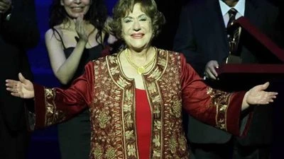 إطلاق اسم سميحة أيوب على الدورة الثالثة ل مهرجان ايزيس الدولي لمسرح المرأة -----