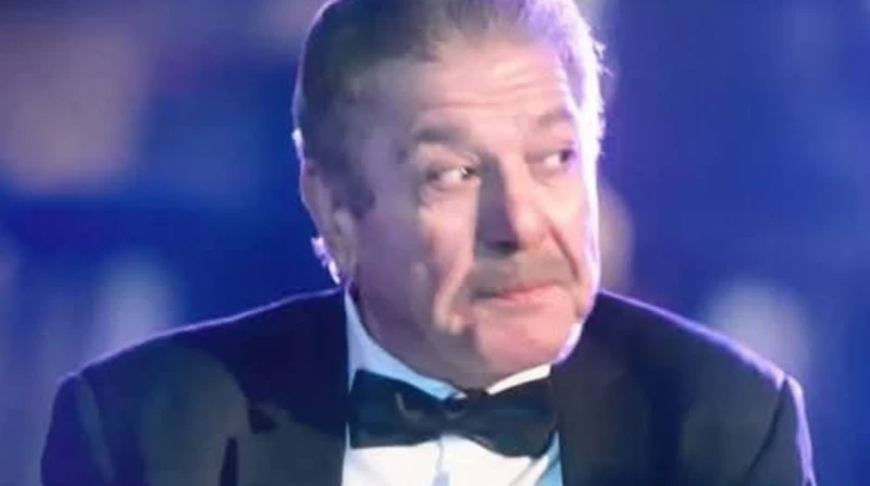 زوجة إحسان الترك تستغيث: لا مأوى آمن ولا معاش بعد رحيله كشفت رحاب، زوجة الفنان الراحل إحسان الترك، عن معاناتها من ظروف معيشية صعبة، بالإضافة إلى تعرضها ونجلها للاعتداء من قبل مالك