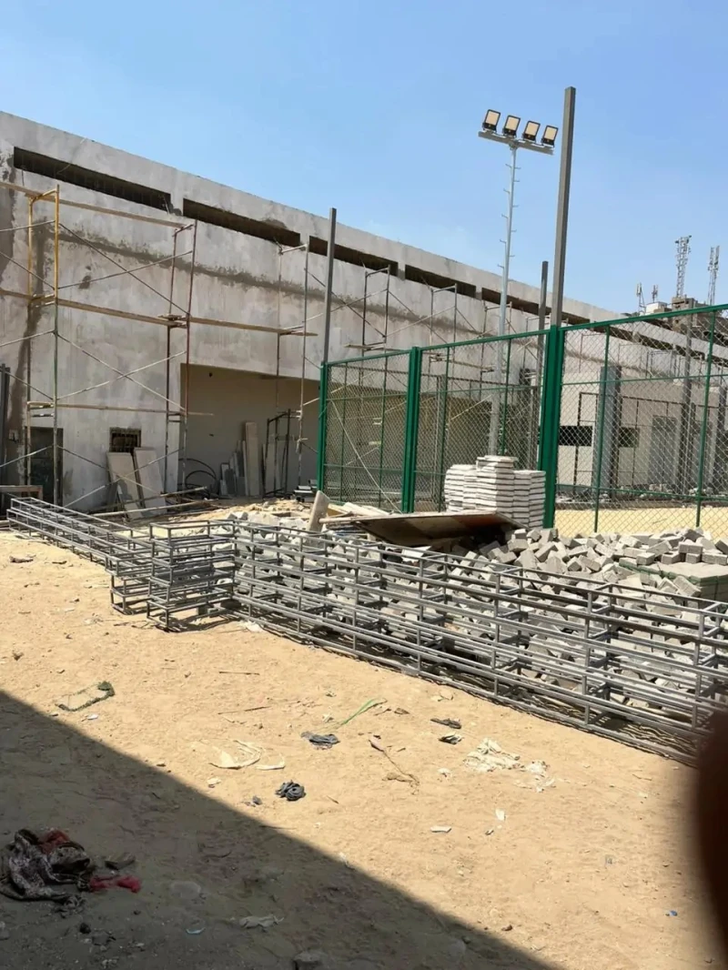 افتتاح مركز شباب الشرابية وعد مع إيقاف التنفيذ.. شهر مايو خارج حسابات وزارة الرياضة (صور) انتقد أهالي منطقة الشرابية، تأخر افتتاح مركز الشباب، الذي أعلن وزير الرياضة افتتاحه في شهر