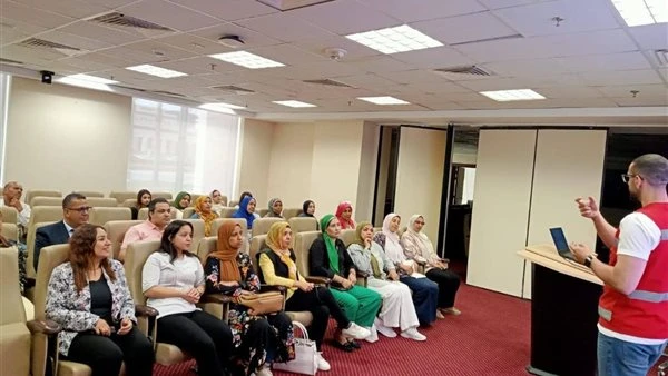 التضامن تنفذ المرحلة الثانية لبرنامج تدريب العاملين على الإسعافات الأولية تحت رعاية الدكتورة مايا مرسي وزيرة التضامن الاجتماعي، نفذت وزارة التضامن الاجتماعي المرحلة الثانية لبرنامج