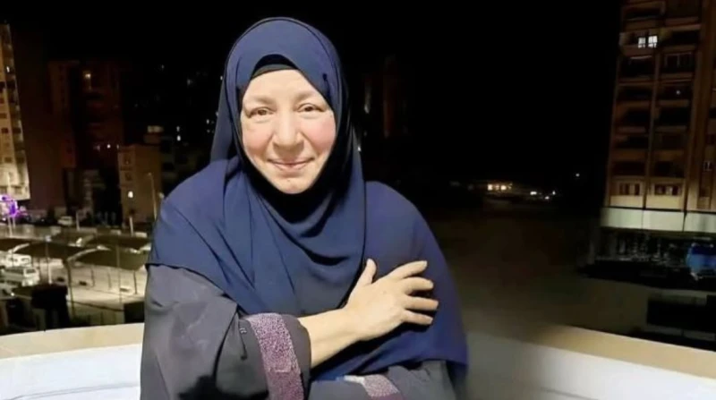 بنستغرب ليه.. أول تعليق من عبلة كامل بعد تصدرها الترند علقت الفنانة عبلة كامل في أول ظهور لها عقب تصدرها منصات البحث ومواقع التواصل الاجتماعي خلال الساعات الماضية، بعد انتشار أحدث