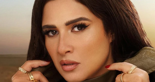 ياسمين عبد العزيز بالحجاب.. تعايد جمهورها بطرافة في عيد الأضحى افاق عربية - شاركت النجمة المصرية ياسمين عبد العزيز متابعيها على تطبيق إنستغرام أجواء عيد الأضحى المبارك، واختارت أن 