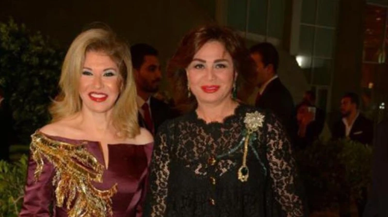 بعد 3 أيام احتجاز.. عودة إلهام شاهين وهالة سرحان لمصر (فيديو) أعلنت الفنانة إلهام شاهين والإعلامية هالة سرحان عودتهما إلى مصر، بعد احتجازهما في