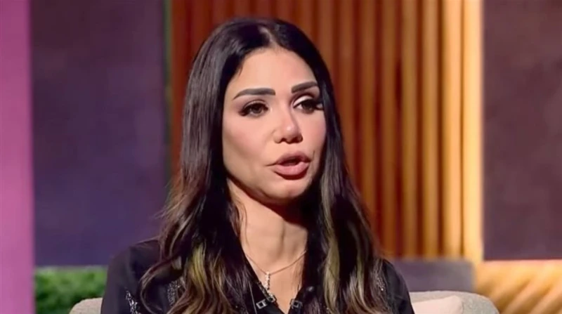 لمدة 5 سنين.. إيناس عز الدين تتهم عين الحسود بإبعادها عن الفن كشفت الفنانة إيناس عز الدين تفاصيل حادث انقلاب سيارتها الذي تعرضت له قبل نحو خمس سنوات،