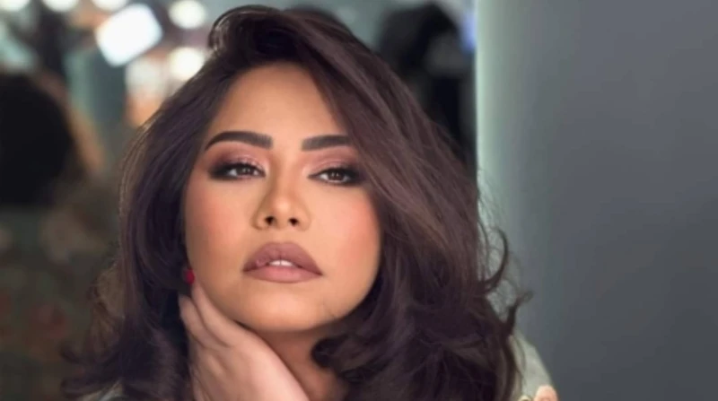 شيرين عبدالوهاب تتغيب عن استلام كلمات مرور حساباتها بقسم الشرطة تغيبت الفنانة شيرين عبدالوهاب عن الحضور إلى قسم شرطة الشيخ زايد ثان، لاستلام كلمات