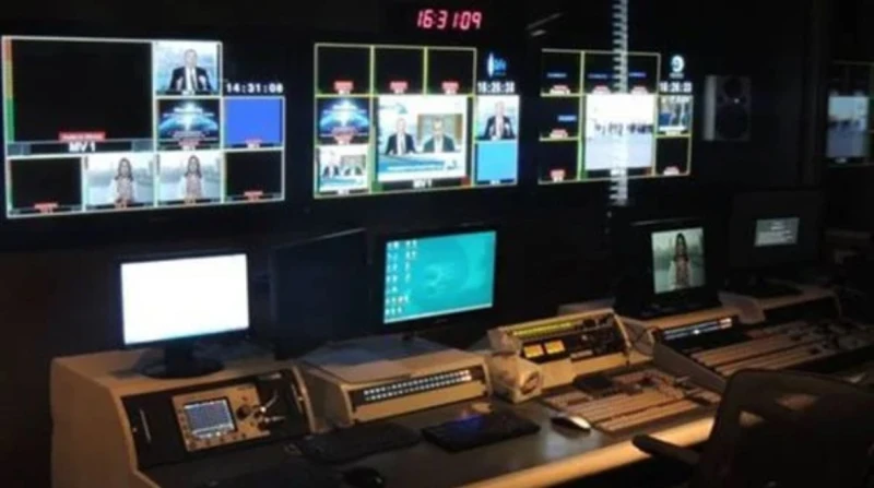 ضبط محطة بث تليفزيوني غير مرخصة في الشرقية ضبطت الإدارة العامة لمباحث المصنفات، محطة بث تليفزيوني بمحافظة الشرقية تعمل بدون ترخيص. أكدت معلومات وتحريات الإدارة العامة لمباحث المصنف