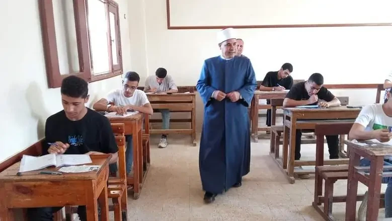 خلال ساعات.. إعلان نتائج الشهادتين الابتدائية والإعدادية الأزهرية ل عام 2025 أعلن قطاع المعاهد الأزهرية عن اعتماد نتائج الشهادتين الابتدائية والإعدادية للفصل الدراسي الثاني لعام 20