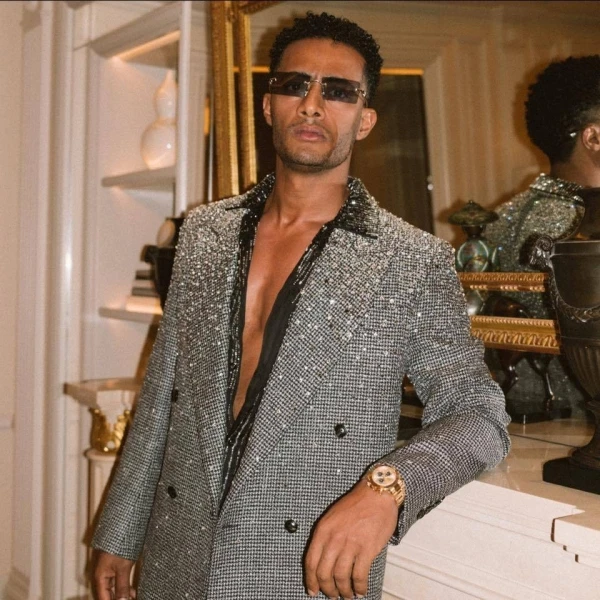 عائلة هلهل ترفض اعتذار محمد رمضان افاق عربية - خلال مداخلة هاتفية مع برنامج تفاصيل الذي تقدمه الإعلامية نهال طايل على قناة صدى البلد 2، قال المحامي