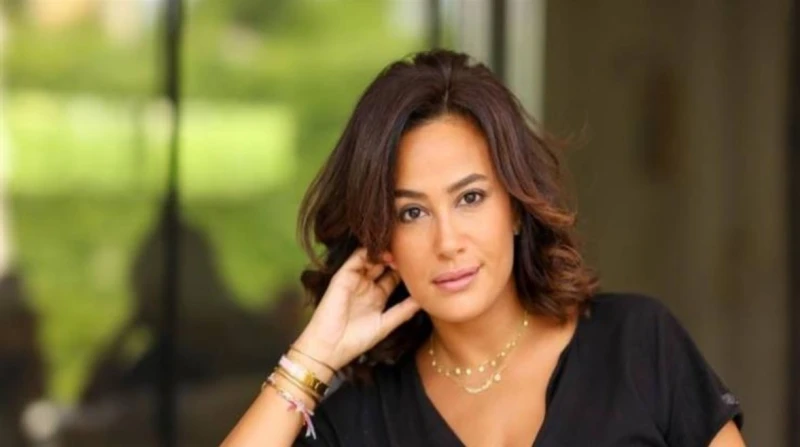 مطالبات بترحيلها.. القصة الكاملة لأزمة هند صبري تصدرت الفنانة التونسية هند صبري قائمة البحث في الساعات الأخيرة، بعد الجدل الكبير الذي أثارته مشاركتها في دعم قافلة تونسية متوجهة إلى