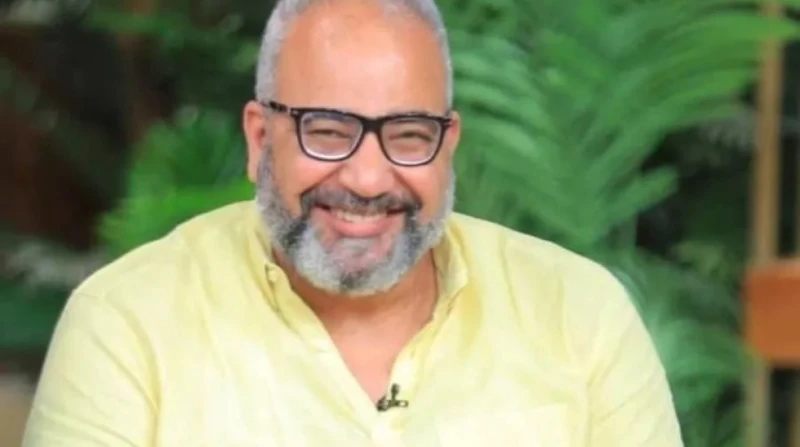 بيومي فؤاد: الكسل أخر نجوميتي.. وحليم نقطة انطلاقي رغم ظهوره المتأخر على الساحة الفنية، استطاع الفنان الكوميدي بيومي فؤاد أن يلفت الأنظار إليه منذ اللحظة الأولى، بفضل حضوره المميز 