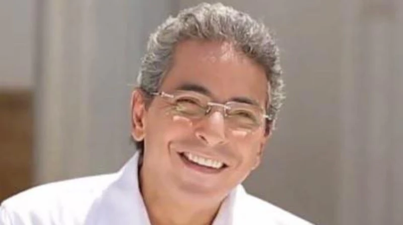 كارثة كاشفة ومؤسفة.. محمود سعد ينعى ضحايا حريق سنترال رمسيس علق الإعلامي محمود سعد على حادث حريق سنترال رمسيس، الذي أسفر عن سقوط عدد من الضحايا