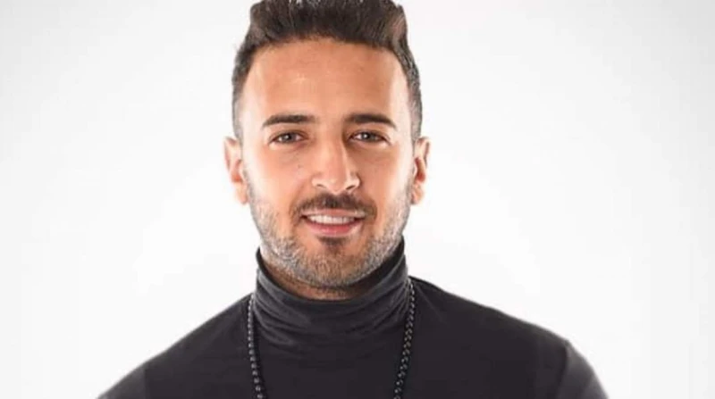 محمد مهران: ردود فعل الجمهور على مسرحية “المحاكمة” فاقت توقعاتي