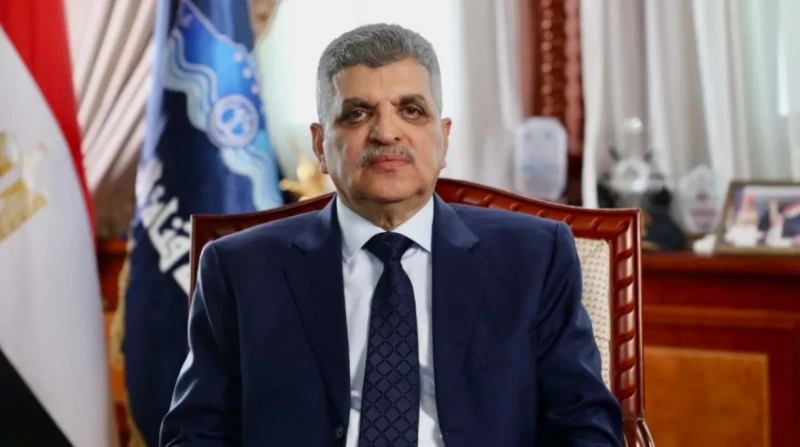 ربيع يسلط الضوء على خطة قناة السويس للتعامل مع التحديات في البحر الأحمر.