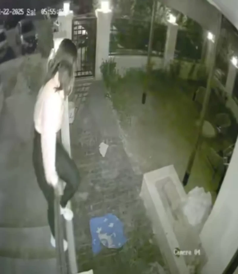 طليق هدير عبدالرازق يتهمها باقتحام فيلته وسرقتها .... شوف بالصور هدير وهي بتنط السور 