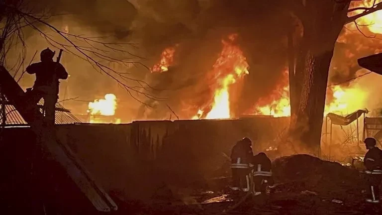 بعد تنشيط صفارات الإنذار.. انفجارات ت rocking في كييف ومدن أوكرانية أخرى