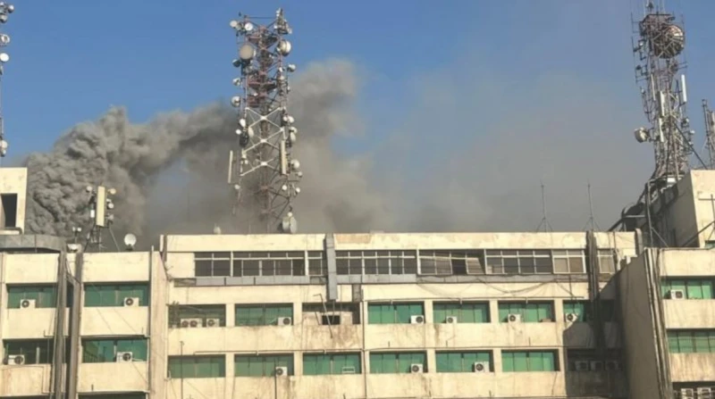 وزراء على خط النار.. حريق سنترال رمسيس يستنفر الحكومة