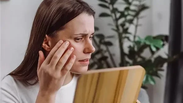 دواء شائع قد يطيل العمر بنفس فعالية تقليل السعرات الحرارية كشفت دراسة علمية جديدة من المملكة المتحدة، نتائج مثيرة بشأن دواء راباميسين، فهو احد الادوية الهامة لتقوية المناعة، والذي 