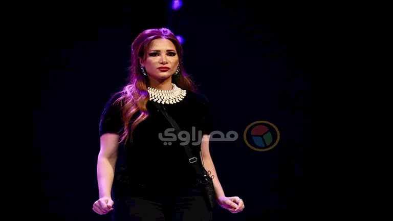 غادة طلعت تؤدي دور سميحة أيوب تحت إشراف المخرج البارز خالد جلال