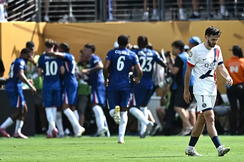 صباحك أوروبي: انتقادات لتشيلسي، صفقة جديدة لريال مدريد، وميلان يتعاقد مع مودريتش.