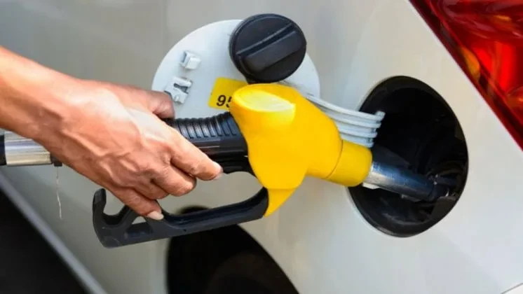 رسميًا.. أسعار بنزين اليوم الإثنين 21 يوليو 2025: ما هو سعر لتر 92؟