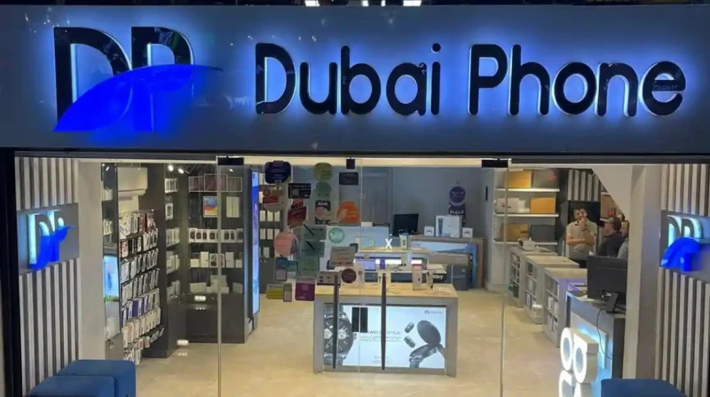 مواطن يشكو "دبي فون": طالبوني بدفع الرسوم الجمركية قبل تطبيقها رسميًا