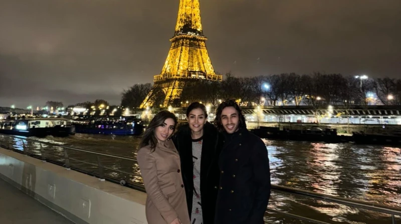 بعد اتهامات باريس.. محامي غادة عبدالرازق يلوح بإجراءات قانونية أصدر مكتب المحامي، ياسر قنطوش بيانا بخصوص الفنانة غادة عبد الرازق، بعد اتهامها هي وابنتها من شركات عالمية لحجز الفناد