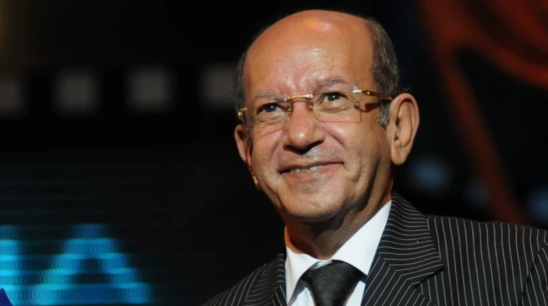 "كان بيبكي لما يسمعها".. سورة من القرآن أسرت قلب لطفي لبيب