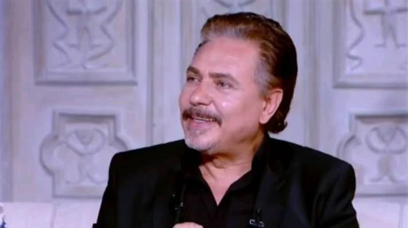 لعدم التزام محيي إسماعيل.. محمد رياض يغادر الأوبرا غاضبًا