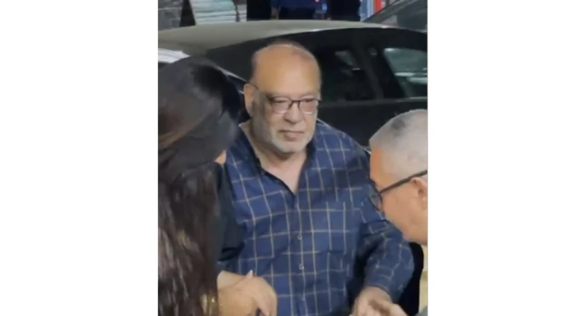 مش قادر يقف على رجله.. صلاح عبدالله في عزاء شقيق خالد جلال