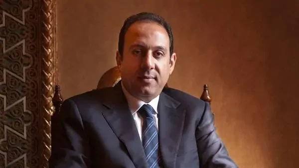 عمر هريدي ل افاق عربية: لم اتلقى أي استدعاء من النيابة العامة وأنا متواجد في مكتبي كشف وكيل نقابة المحامين عمر هريدي النقاب عن الأخبار المتداولة حول استدعاءه أو القبض عليه في واقعة