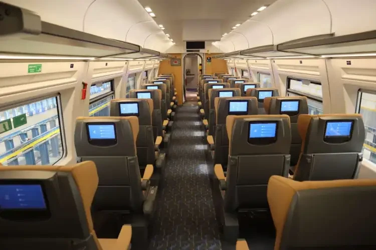 جدول مواعيد قطارات الصعيد (المكيفة – تالجو – الروسي) ليوم الإثنين 21 يوليو 2025