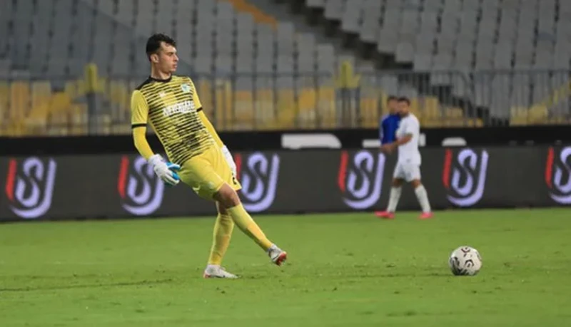 بيراميدز يوقع عقداً مع محمود جاد