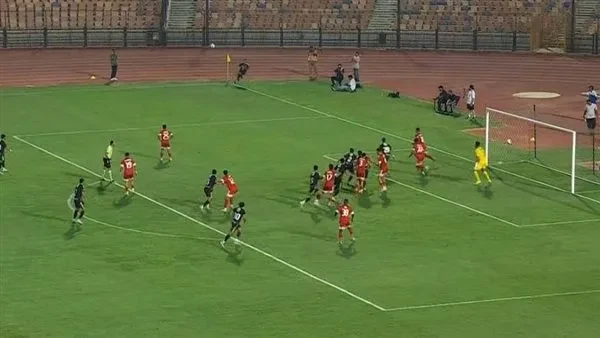 ياسين مرعي يسجل هدف التعادل للأهلي ضد مودرن سبورت