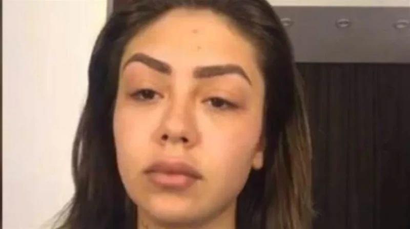 إعلان قانوني ضد المدونة هدير عبدالرازق بتهمة نشر محتوى غير لائق