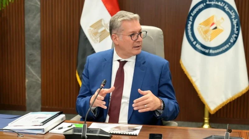 الحركة الشاملة لتعيينات وتنقلات قيادات العمليات في قطاع البترول (خاص)