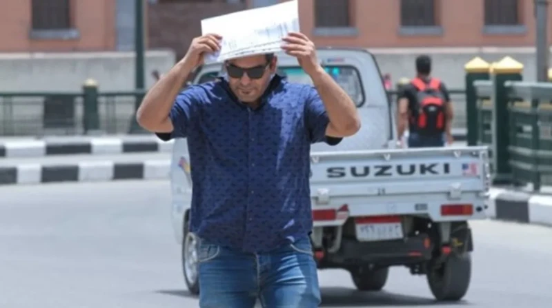 ارتفاع كبير في درجات الحرارة مع رطوبة مرتفعة