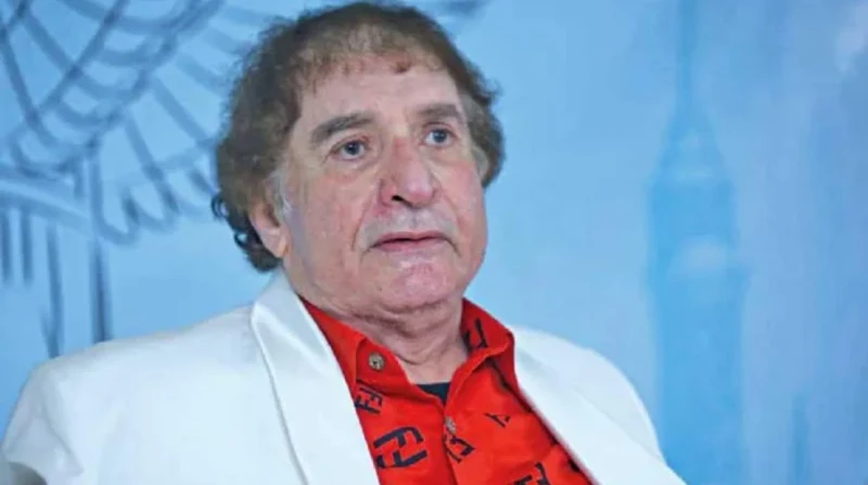 محيي إسماعيل: تكريم مهرجان المسرح "ماعجبنيش.. ولازم أخذ فلوس"