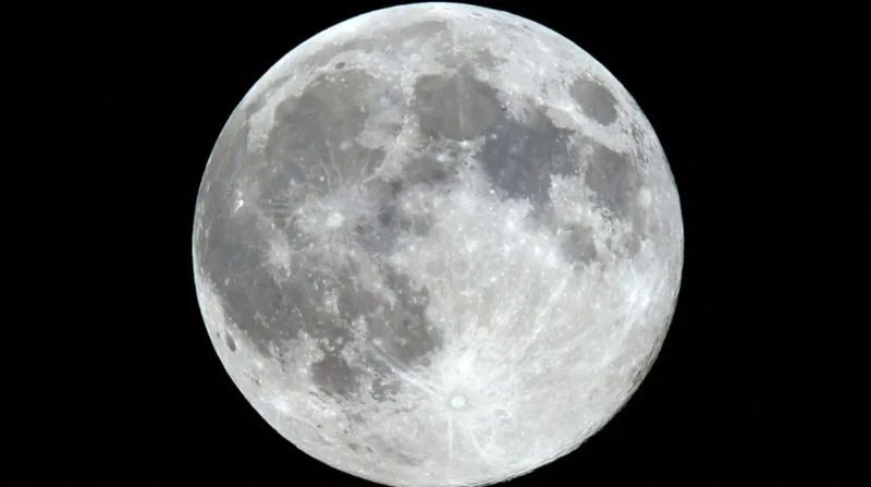 أمريكا تعتزم إنشاء محطة نووية على سطح القمر قبل عام 2030