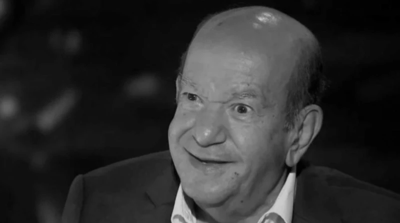 بعد وداع مؤثر.. إلغاء العزاء الثاني للفنان لطفي لبيب