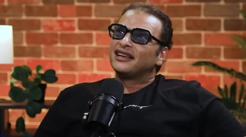 الفشني: "الفن اللي بيرتقي الذوق حلال.. وبقيت عامل زي الكحلاوي"