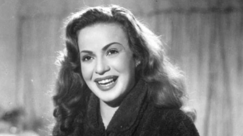 هند رستم بين “غزل البنات” و"حياتي عذاب".. اعتزلت الفن من أجل الحب