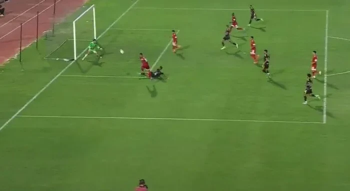 حسام حسن يفاجئ الأهلي بتسجيل هدف التعادل لمودرن سبورت «فيديو»