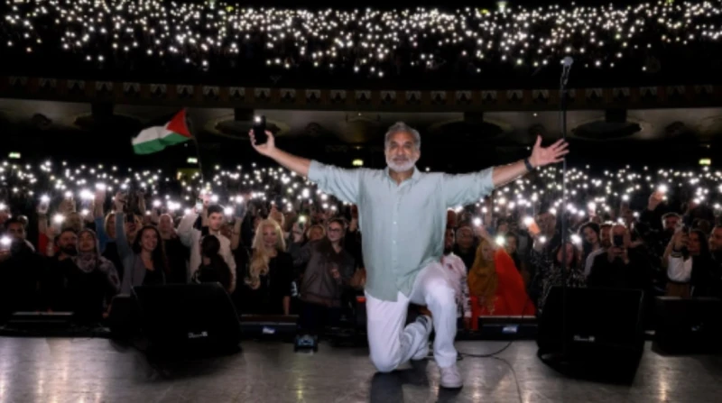 باسم يوسف: هتشوفوني من أوضة الغسيل.. وخدت 22 مليون دولار