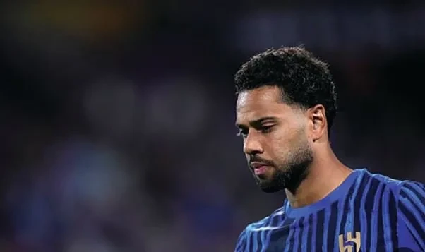 الهلال يلوح بالتصعيد بعدDeparture المفاجئ لرينان لودي