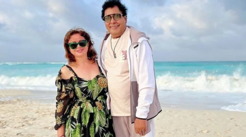 بعد تعافيه.. محمد منير في "آخر أيام الصيفية" مع إلهام شاهين