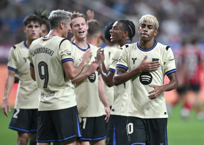 هل سيكون كامب نو أم يوهان كرويف؟ برشلونة يعلن مكان مباراته أمام خيتافي