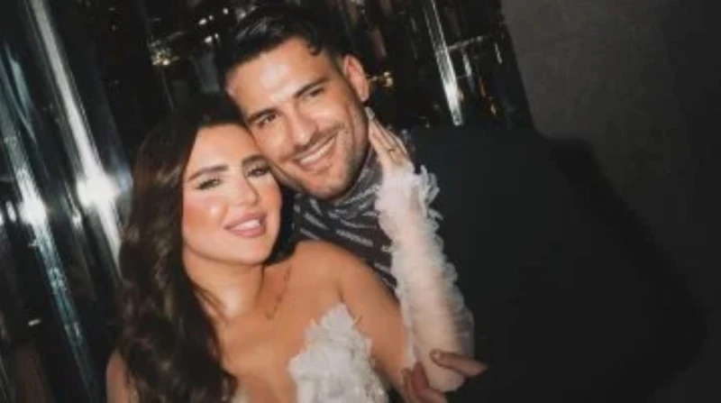 شقيقة مسلم تكذبه: “كفاية تمثيل لسه مطلقهاش”