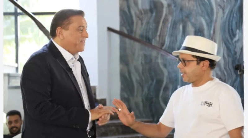 محمد هنيدي يروي موقفًا مع كريمة مختار.. ما علاقة غرفة معتز الدمرداش؟